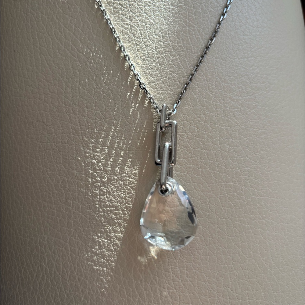 SWAROVSKI Big Crystal silver necklace - Picture 2 of 6